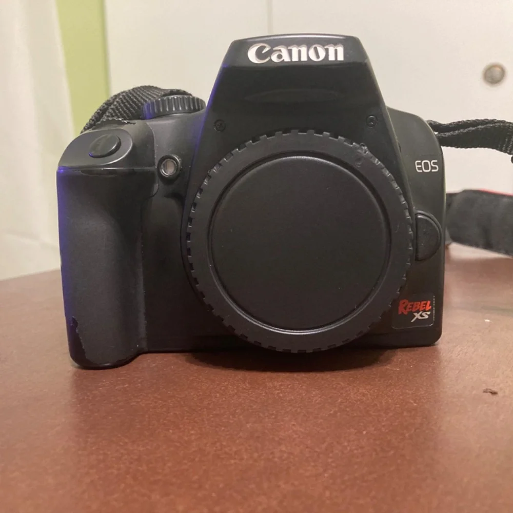Canon EOS Rebel XS